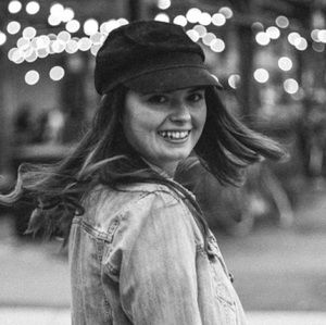 Meet your Posher, Brooke